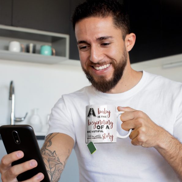 mug-mockup-of-a-tattooed-man-having-some-tea-at-home-24017 (2)